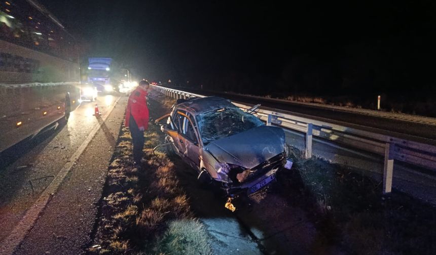 Takla atan otomobilde trajik son! Otostopçu genç hayatını kaybetti