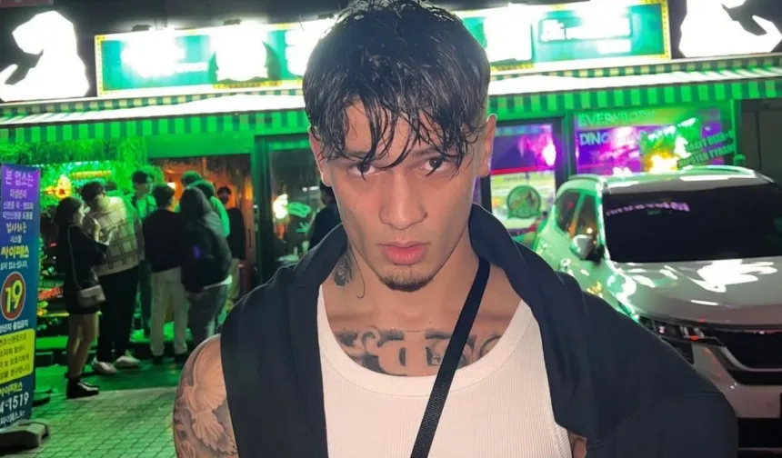 Ödül gecesinde kriz: “Yılın Müzik İnsanı” ödülü Çakal’a verildi, Demet Akalın’dan sert tepki