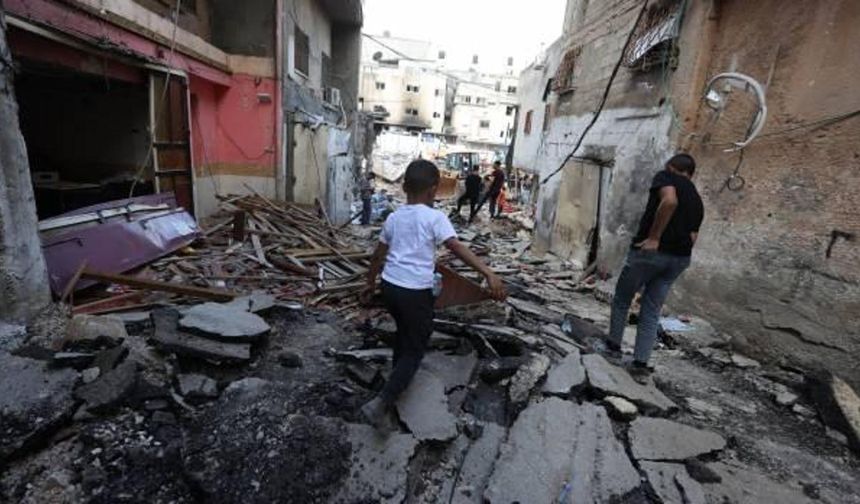 İsrail’den yeni yıkım emri! 25 bina daha hedefte