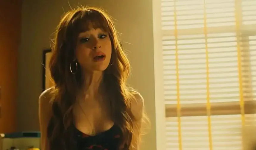 Dikkat çeken karar: Jasmine dizisi platformdan kaldırıldı