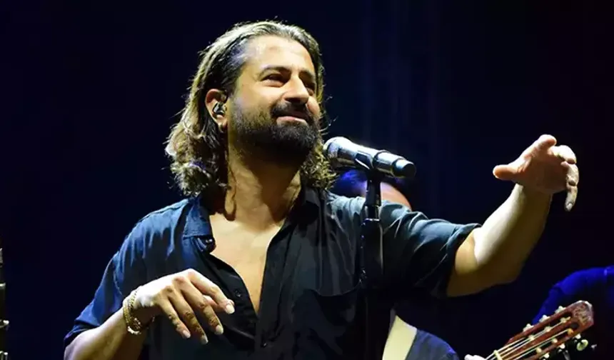 O hareketi gören Koray Avcı sinirlerine hakim olamadı!