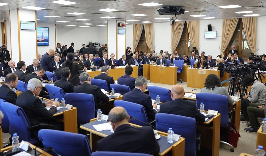 CHP’li vekillerden bütçe mesajı: Sağlıkta randevu yok, enerjide fatura ağır