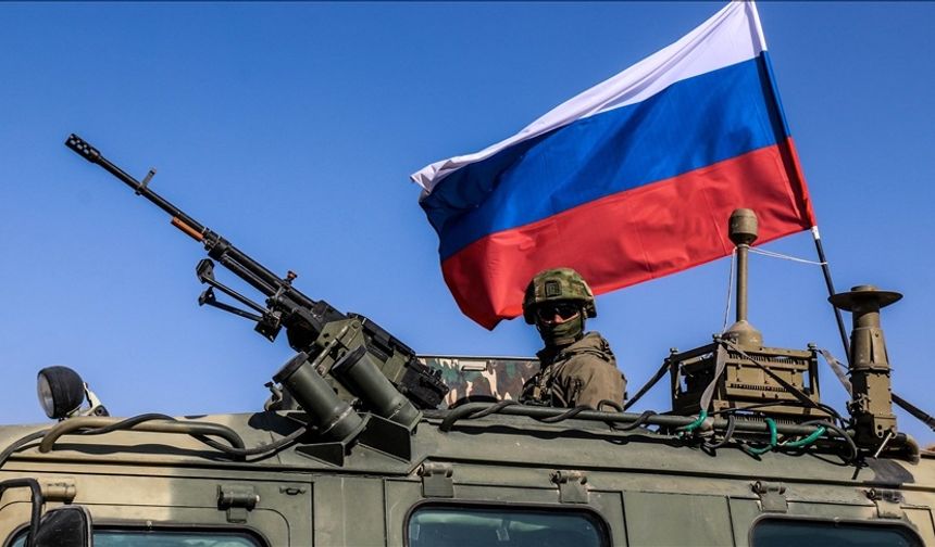 AB'den Rusya'ya bir iyi, bir kötü haber! Rus varlıklarına ellenmedi ama 90 milyar dolar yolda!