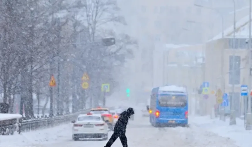 Kayseri'de yarın 13 Ocak'ta okullar açık mı? Veliler ve öğrenciler tatil kararını bekliyor!