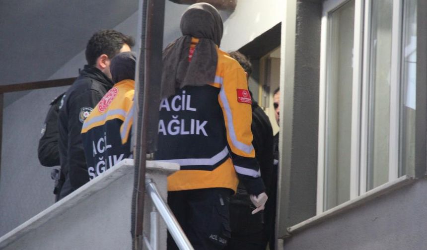 Emekli polisten kanlı saldırı: Eşini ve MHP ilçe başkanını öldürdü!