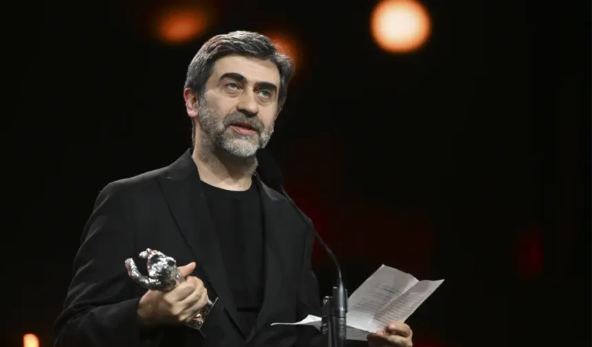 Berlin'de Gümüş Ayı ödülünü kazanan Emin Alper kimdir! Kurtuluş filmiyle tarihe geçti