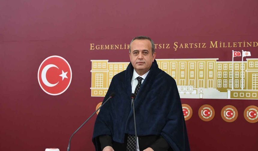 Doğalgaz isyanı Meclis’e taşındı: Milletvekilinden kürsüde battaniyeli protesto!