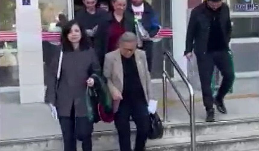 Aydın Nazilli’de pankart krizi tatlıya bağlandı: Gözaltına alınan CHP’li isimler serbest!