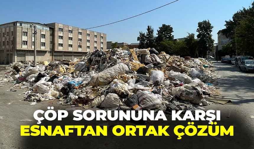 İzmir’in çöp sorununa, esnaftan ortak çözüm!