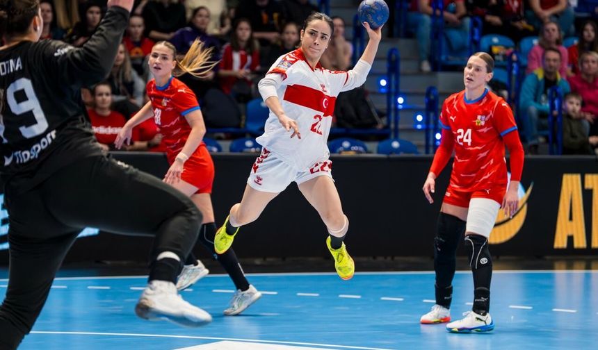 Kadın A Milli takımımız Çekya’ya 36-24 mağlup oldu