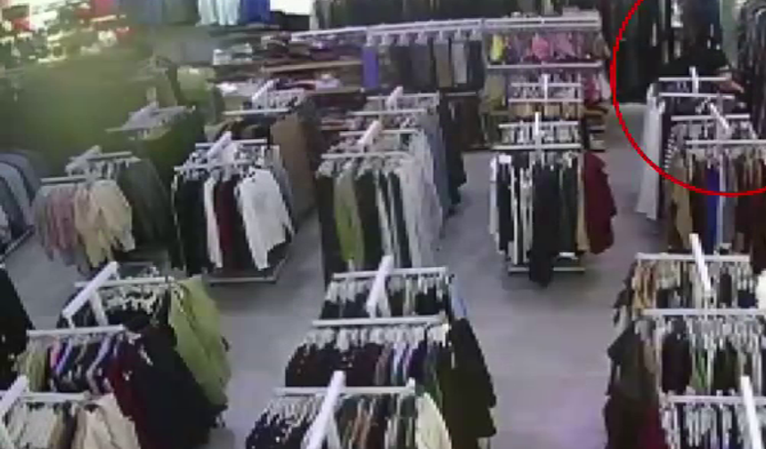 Manisa’da boğulma tehlikesi yaşayan bebek Heimlich manevrasıyla kurtarıldı