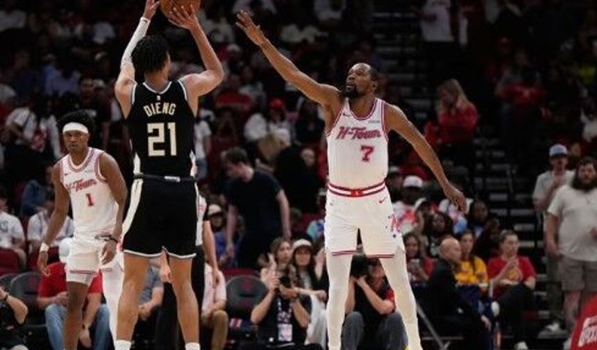 Alperen Şengün'ün liderliğinde Houston fırtına gibi esmeye devam ediyor! Son kurban Bucks oldu