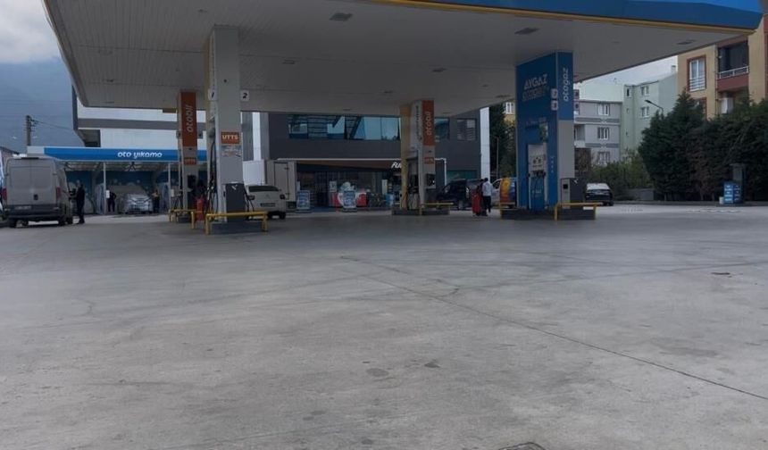 Okuyamadığı Rus plakaya "Putin" yazdı, işine son verildi!