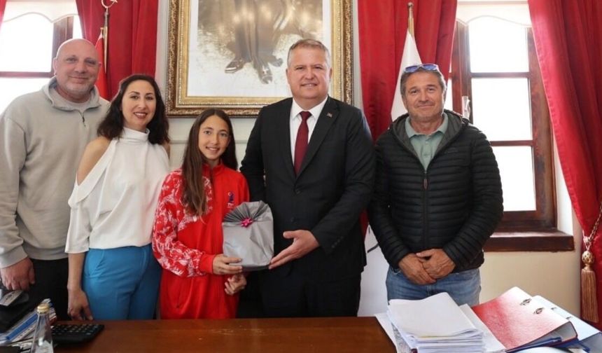 İzmir Urla'dan gurur veren başarı! Gümüş madalyayı kaptı
