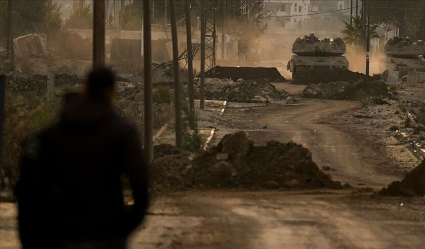 Kuneytra’da sivil araca tank ateşi: 1 kişi hayatını kaybetti