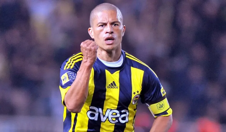 Alex de Souza'dan Aziz Yıldırım'a destek: ''Geri gel patron...''