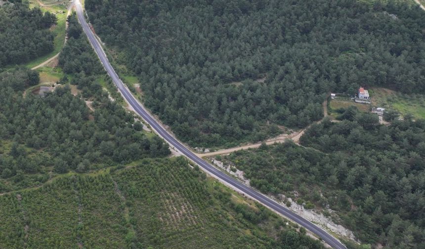 Manisa'da 22 milyon TL'lik asfalt yatırımı: Büyüksümbüller ile Ortaköy yenilendi