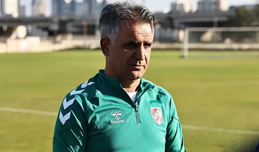 Taraftar istedi, Basatemür kararını askıya aldı: "Önceliğim Karşıyaka"