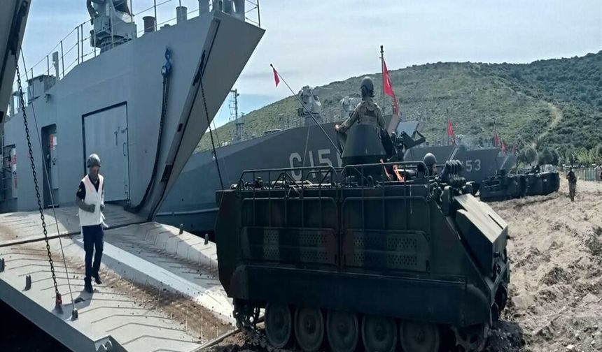 EFES-2026’da nefes kesen çıkarma harekatı! İzmir kıyılarında hücum operasyonu