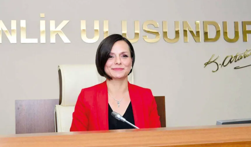 Bir çağrı da Başkan Kınay'dan: "Tüm vatandaşlarımızı Cumhuriyet Meydanı'na bekliyoruz!"