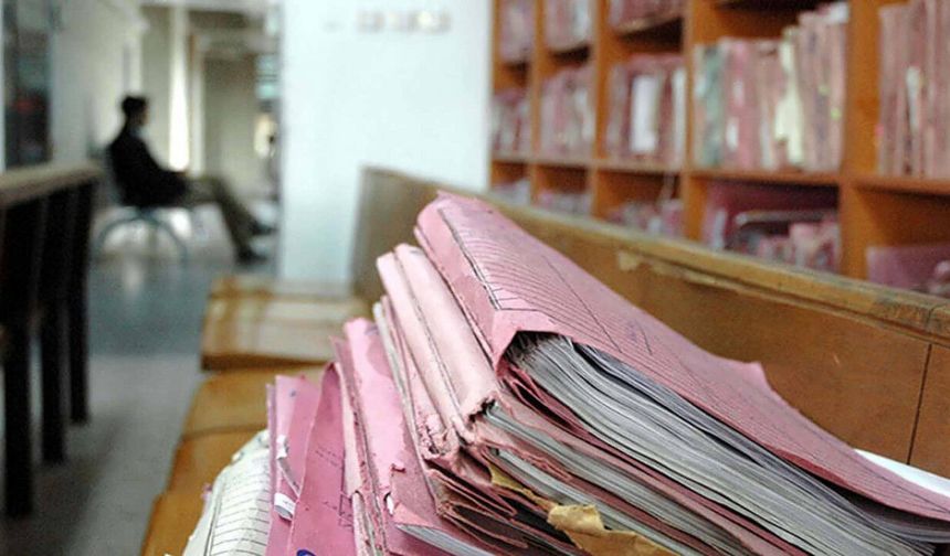 İzmir'de icra dairelerinde hareketlilik sürüyor: Zeytinlikten daireye birçok taşınmaz satışta