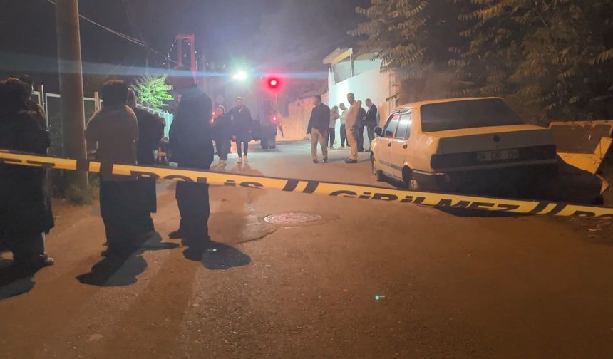Tek katlı evi resmen alevler yuttu! Geriye bir şey kalmadı