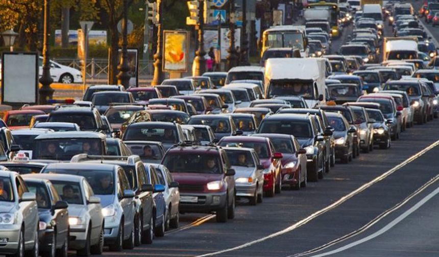 Aliağa Şoförler ve Otomobilciler Esnaf Odası Başkanı Seyhan Öz: Bayram sevinci kazayla gölgelenmesin