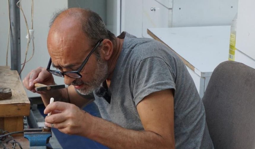 İzmir’de zamana direnen ustalık: Ağça, geleneksel sanatları yaşatıyor!