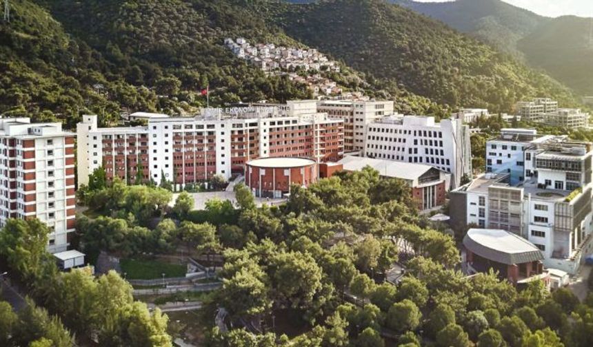 İzmir Ekonomi Üniversitesi’nde yeni dönem: Yönetmelik Resmi Gazete'de yayımlandı!
