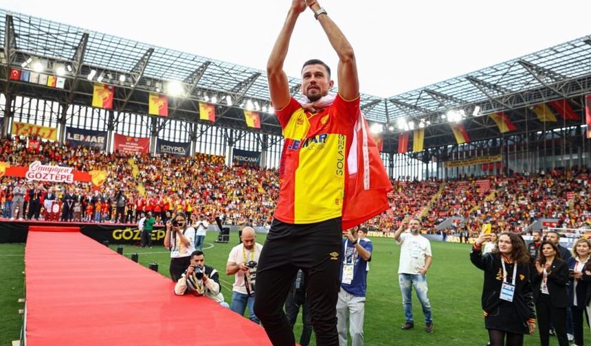 Göztepe’nin yıldız kalecisine Polonya kancası!