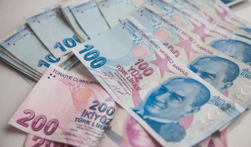 Emekli maaş farkı ne zaman yatacak? 14 günlük memur maaş zam farkı yattı mı?