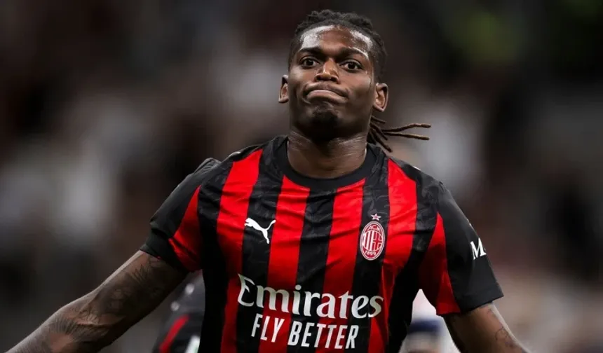 Rafael Leao Galatasaray'a mı geliyor? Rafael Leao kimdir, hangi takımlarda oynadı?