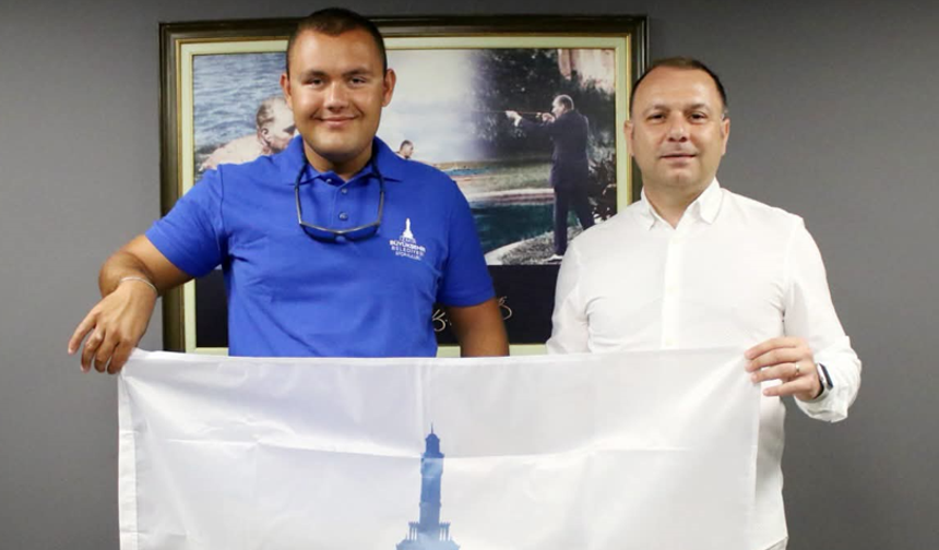 Kuzey Kanalı için geri sayım başladı: İzmirli Tuna Tunca yeni rekorun peşinde