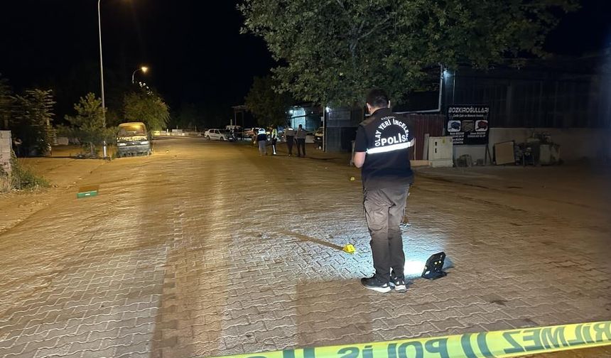 Uşak’ta basit tartışma faciayla sonlandı: Pompalı tüfekler çekildi,1’i ağır 13 yaralı