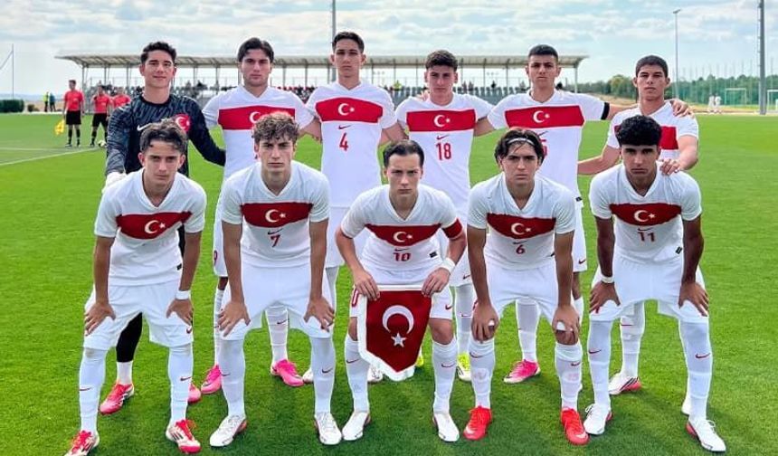 İzmir’in gururu Altınordu’dan milli takım çıkarması: Yusuf Sivaslıoğlu ve Kuzey Yıldız parlıyor