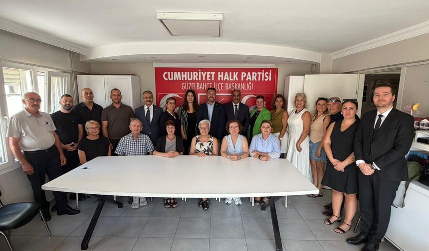CHP Güzelbahçe’de yeni dönem: Fulya Alçay göreve başladı