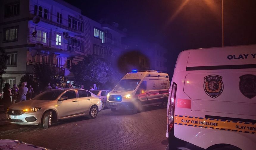 İzmir'de emekli okul müdürü çatıdan düşerek hayatını kaybetti