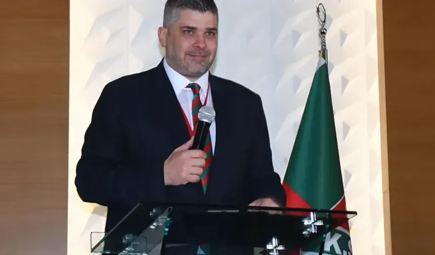 Karşıyaka Başkanı Yiğit Tusder’den kombine seferberliği: "Sokağa iniyoruz"