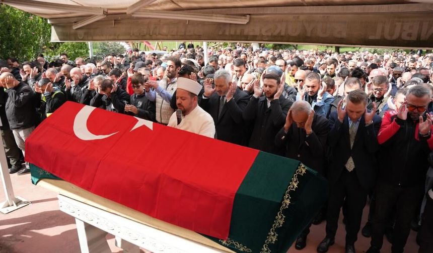 Cumhur Kahraman’a son veda! Motosiklet camiası cenazede buluştu