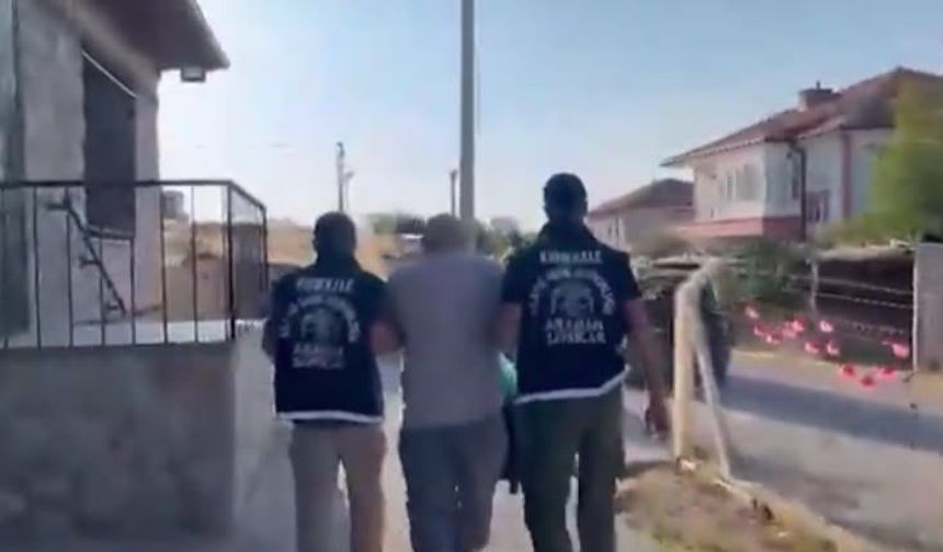 81 ilde aranan şahıslara operasyon: 912 kişi yakalandı