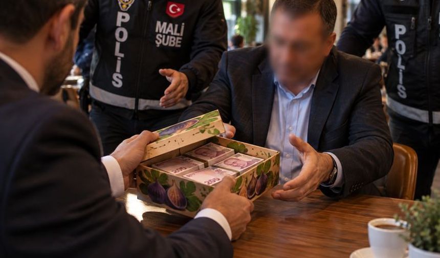 İzmir’de incir kutusunda 300 bin liralık rüşvet: Müfettiş tutuklandı