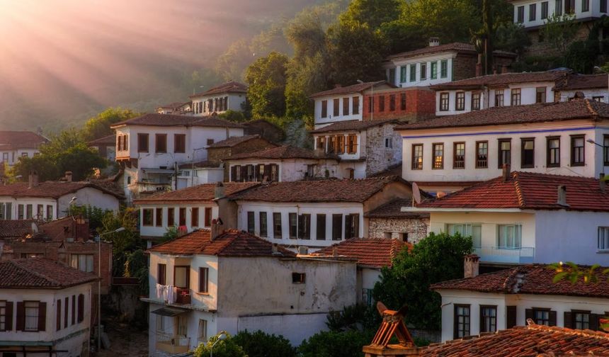 İzmir'de sonbaharın en güzel 5 rotası! Gören bir daha gitmek istiyor