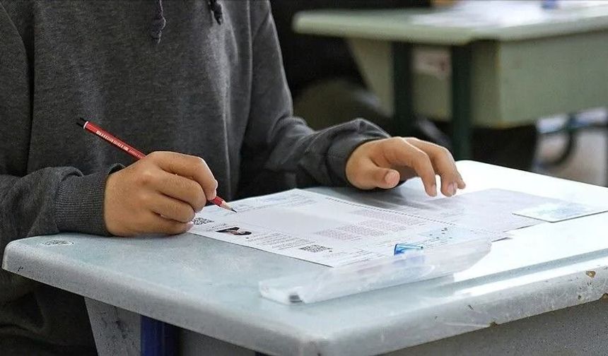 Türk Eğitim Sen, ortak sınav kılavuzunu Danıştay’a taşıdı