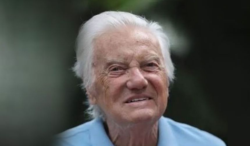 Yeşilçam'ın "Altın Çocuk"u Göksel Arsoy 90 yaşında yaşamını yitirdi