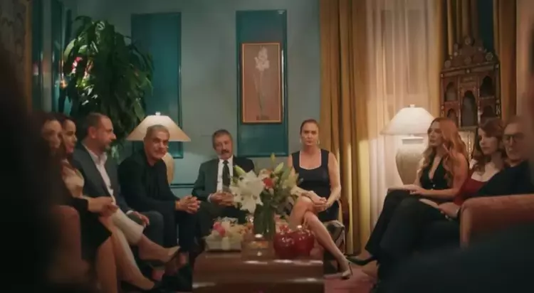 Sakla Beni oyuncu kadrosunda kimler var?