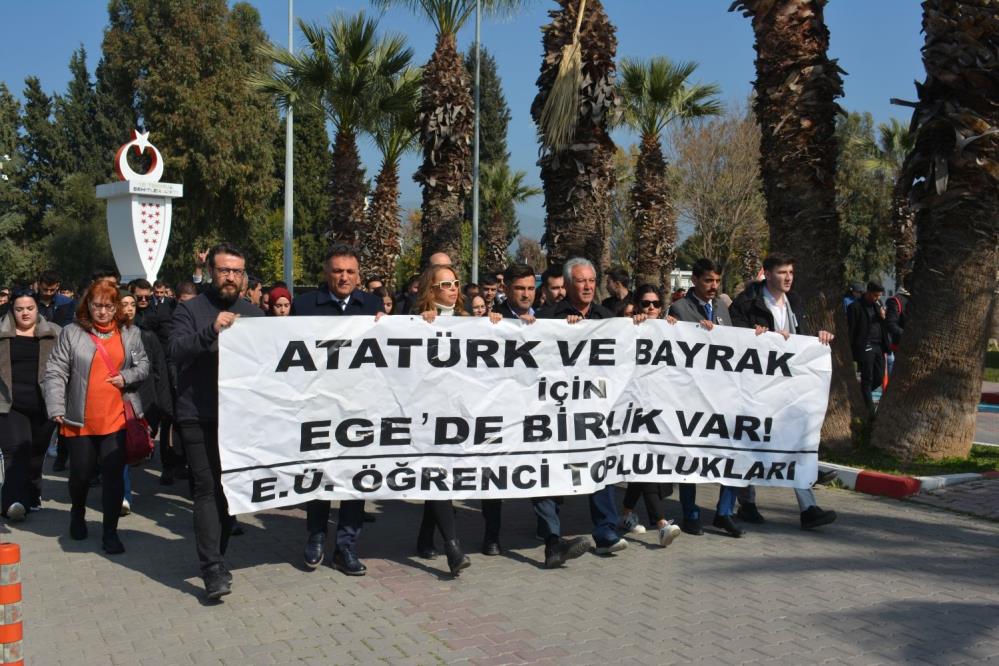 Atatürk ve Bayrak İçin Ege’de Birlik Var" yürüyüşü gerçekleşti