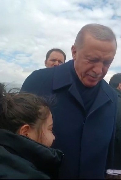 Erdoğan ile Kahramanmaraş Havalimanında bir araya geldi