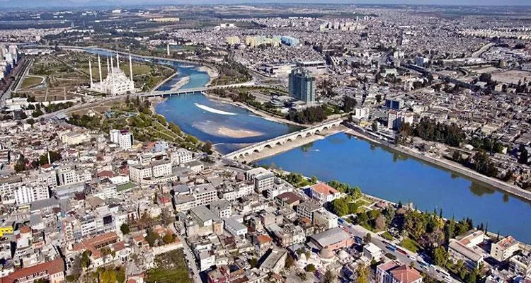 Adana Türkiye'nin bir ili ve en kalabalık altıncı şehridir