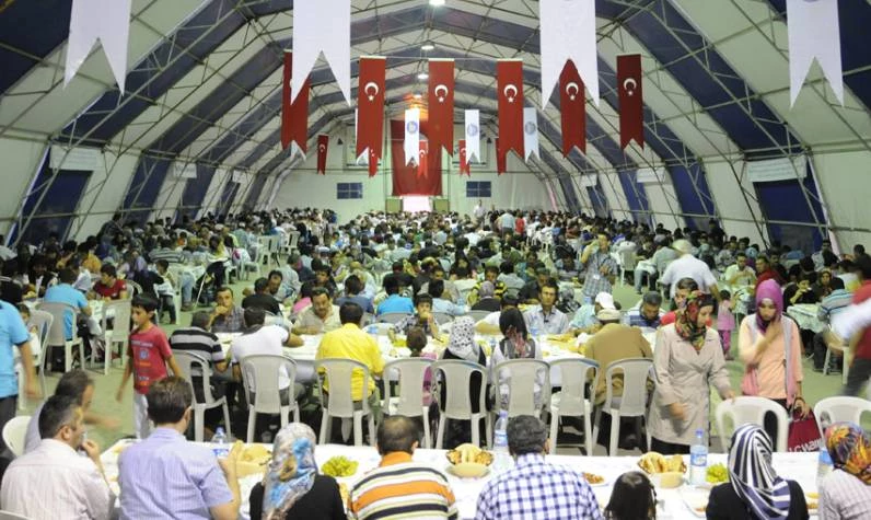 Adana'da iftar çadırları nereye kurulacak?