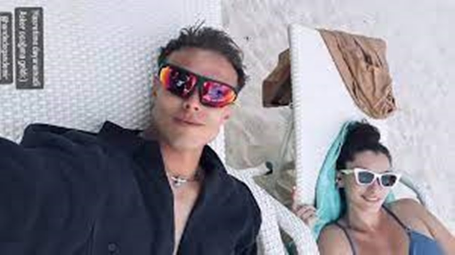 Murat Ceylan Hande Dogandemir Icin Hasretime Dayanamadi